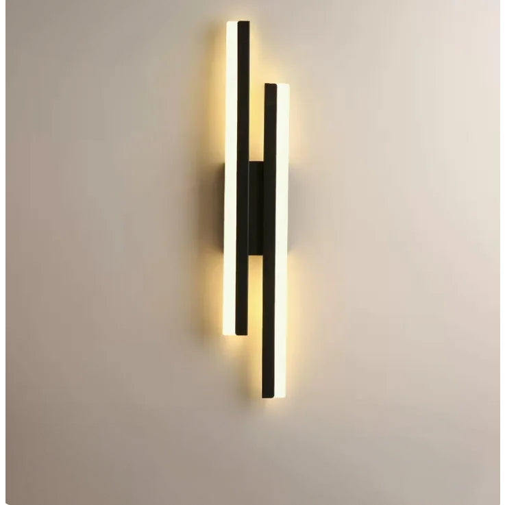 Minimalist LED Wall Light for Stylish Interiors 7